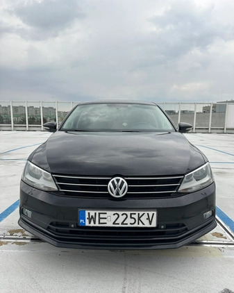 Volkswagen Jetta cena 33900 przebieg: 221000, rok produkcji 2015 z Warszawa małe 137